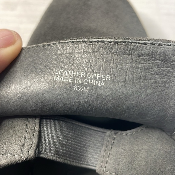 J/Slides NYC Grey Suede Platform Slip On Sneakers - Picture 10 of 10